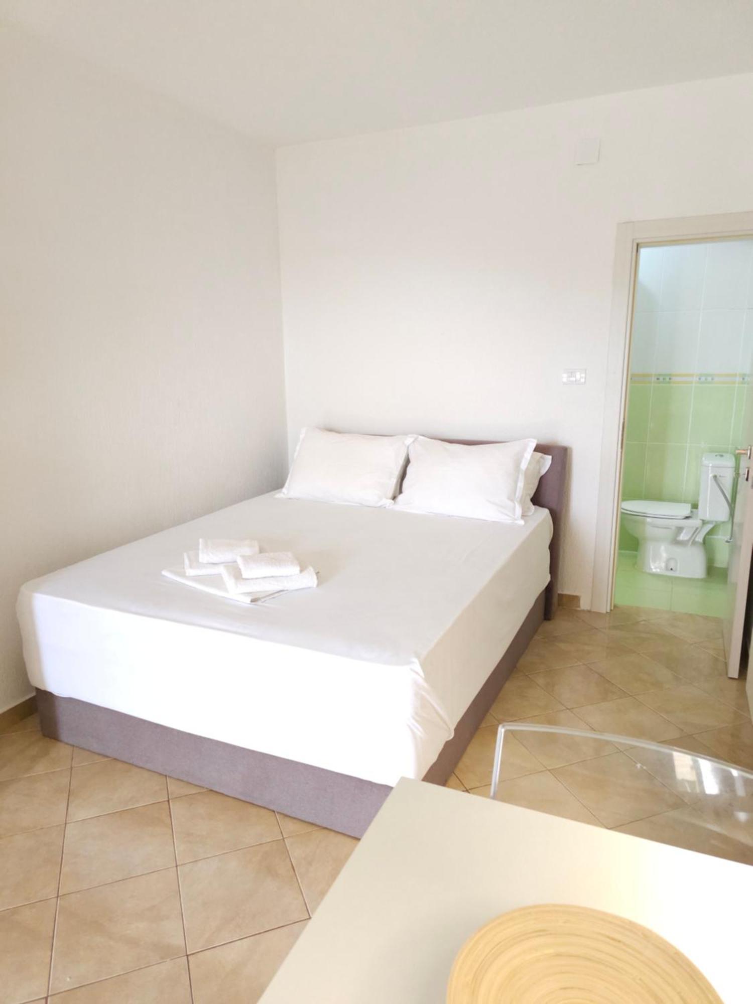 Talija Apartments Krimovica Budva Room photo
